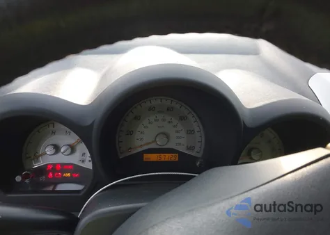 2005 Scion Tc z USA, uszkodzony, nr VIN JTKDE177750027353